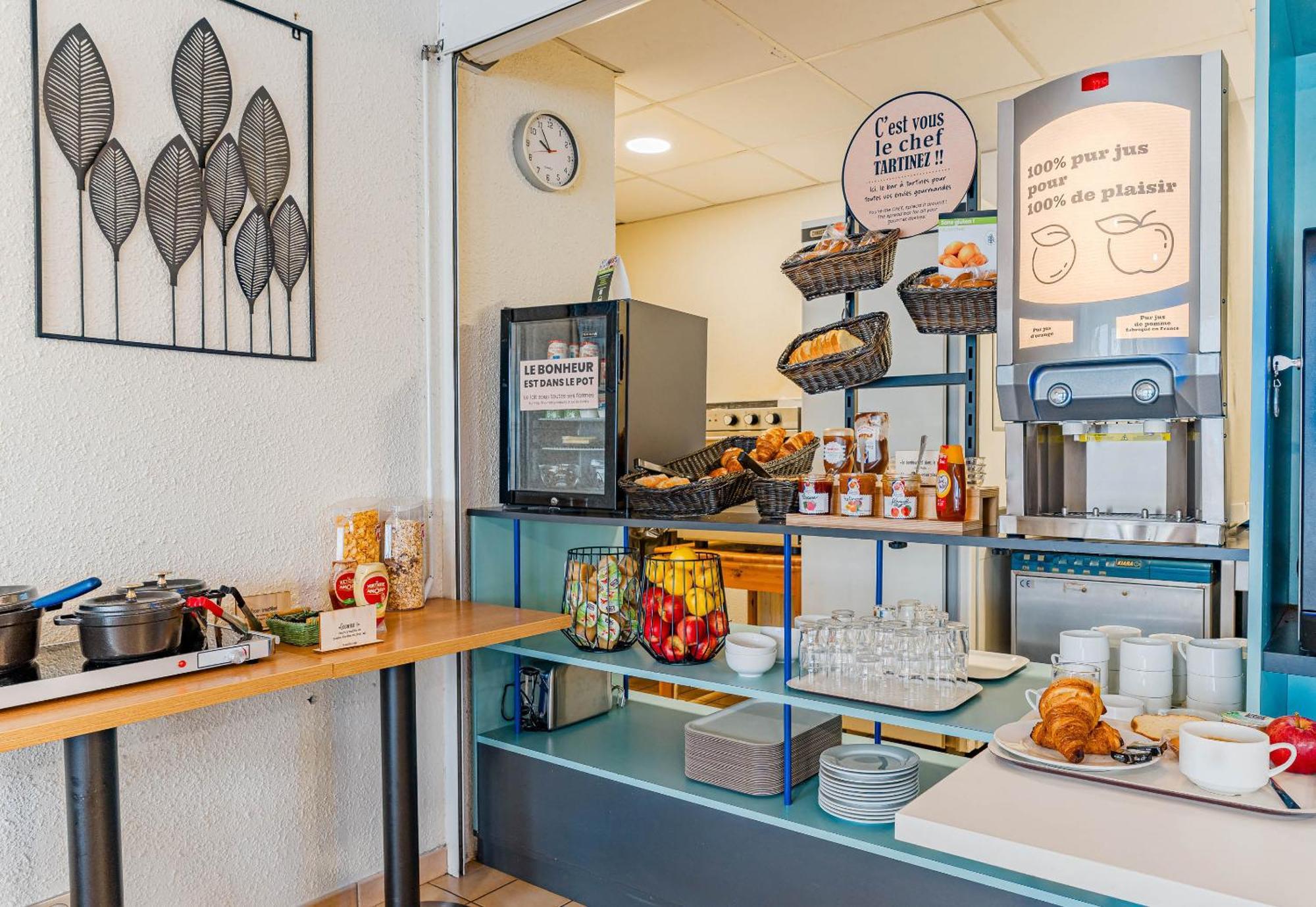 B&B Hotel Châtellerault Zewnętrze zdjęcie