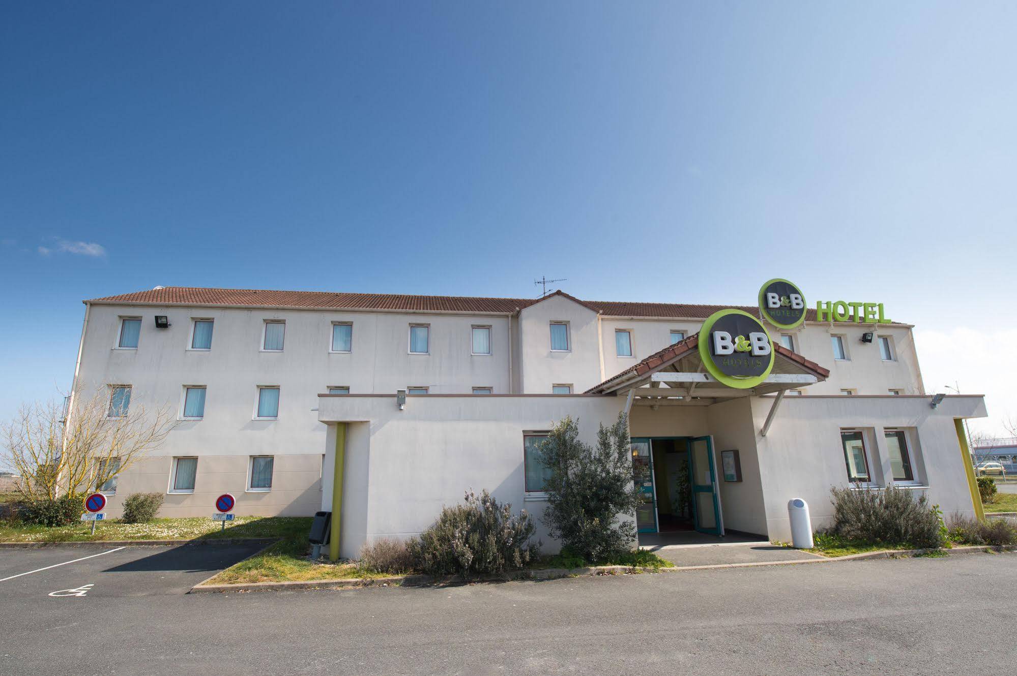 B&B Hotel Châtellerault Zewnętrze zdjęcie